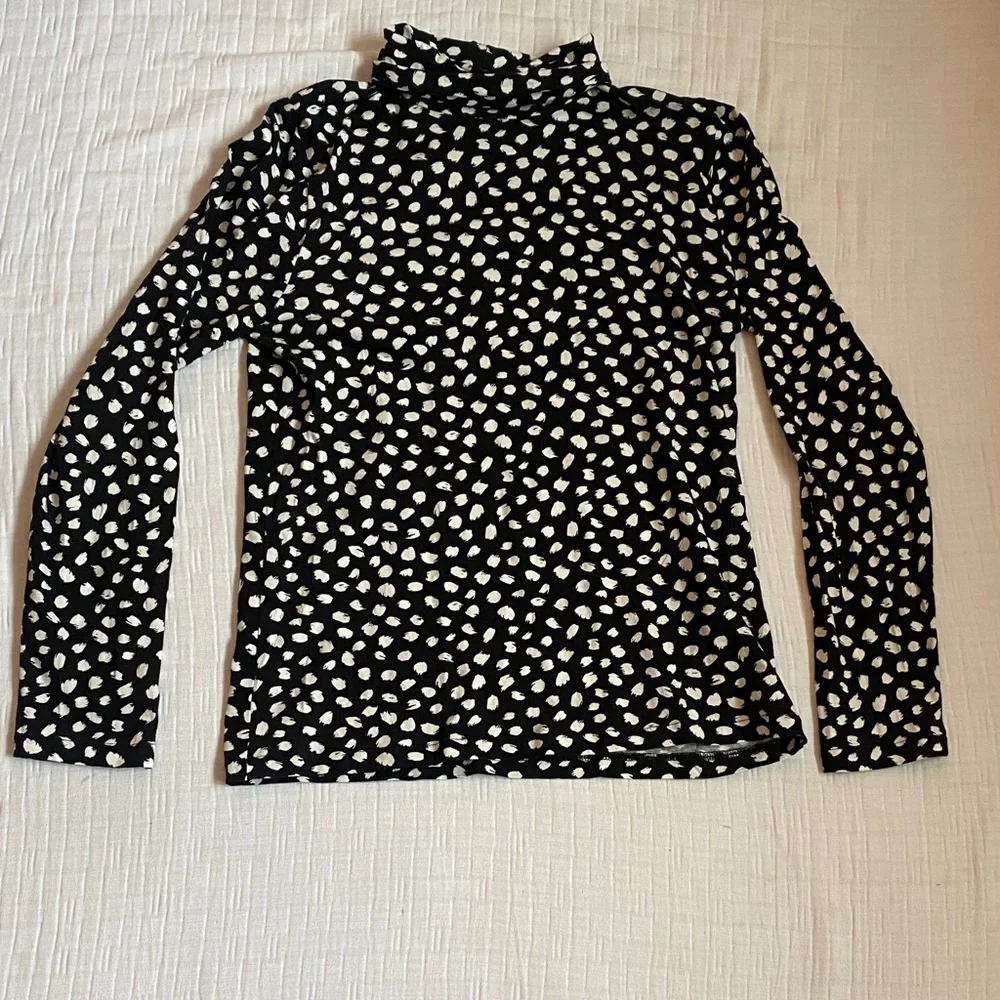 J. CREW  Black and White Patterned Long Sleeve Top 100% Cotton